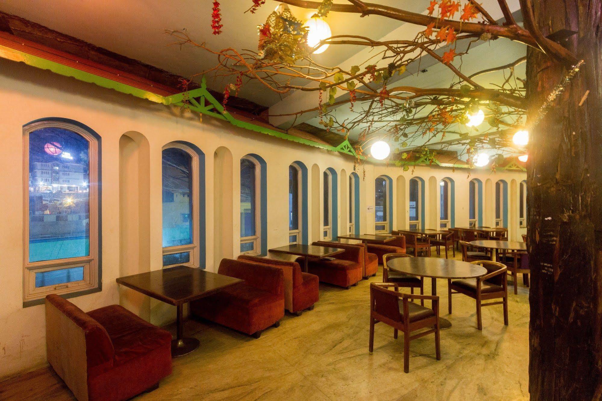 Fabhotel Khems Shoram Palace Road Ooty Luaran gambar
