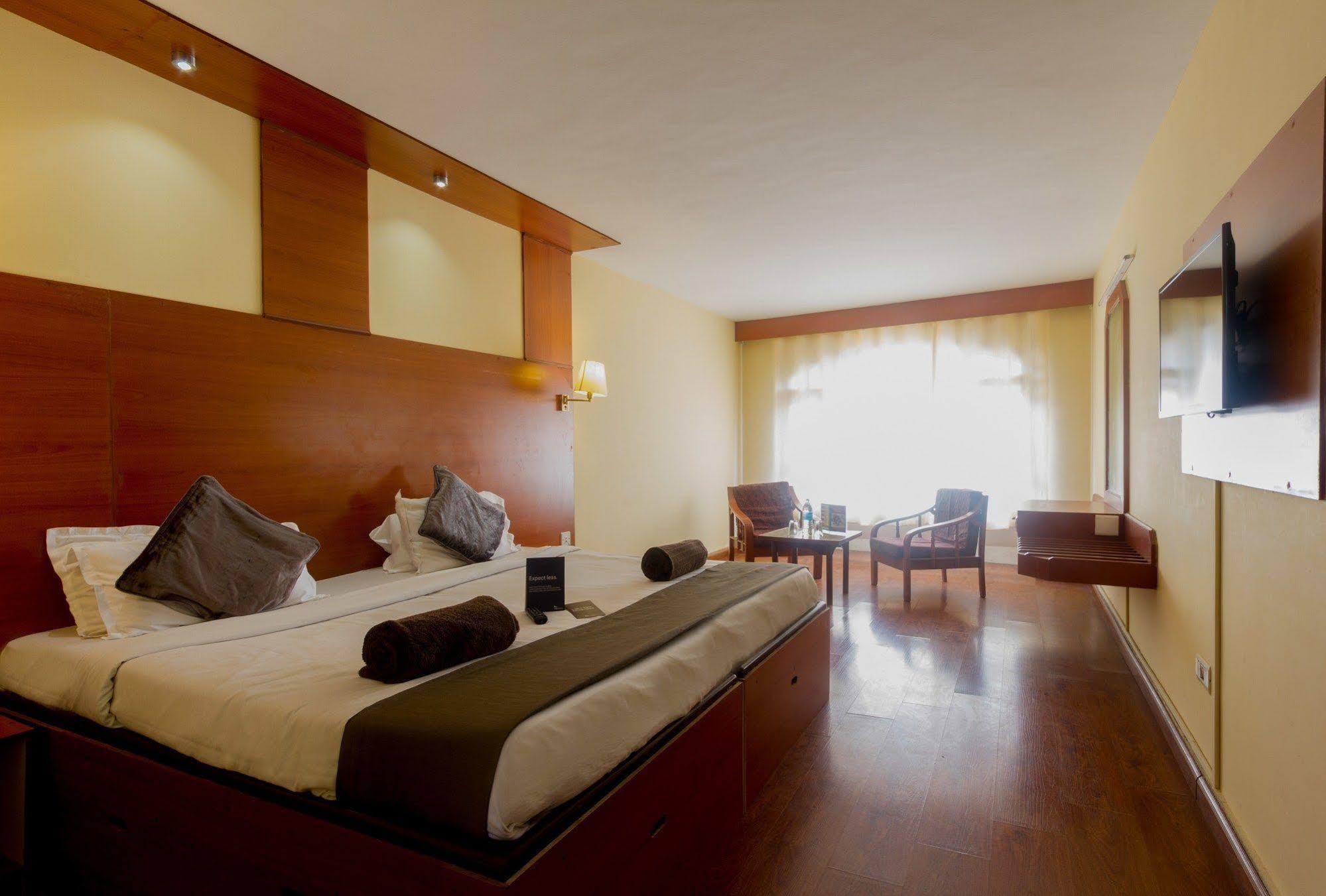 Fabhotel Khems Shoram Palace Road Ooty Luaran gambar