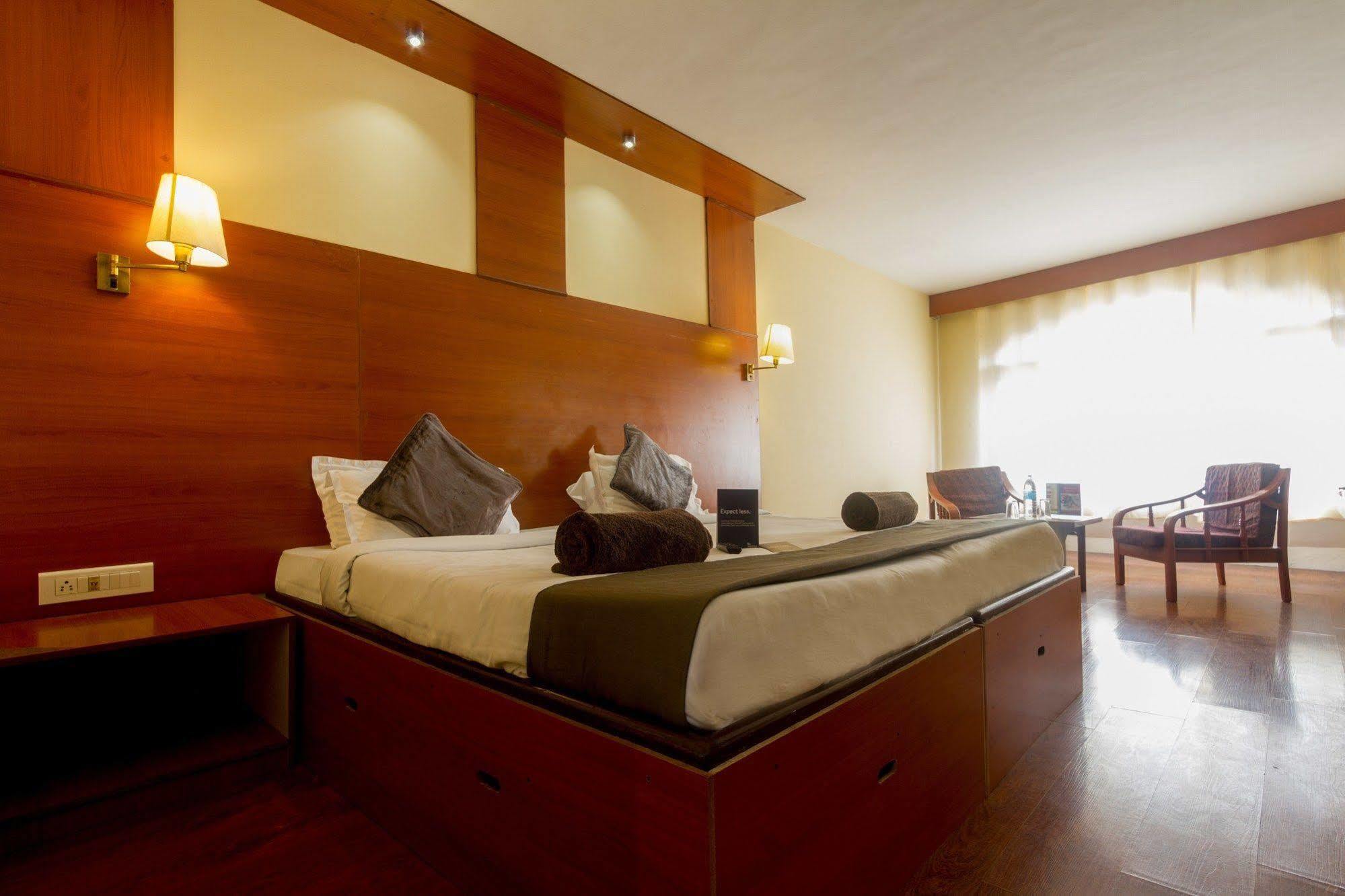 Fabhotel Khems Shoram Palace Road Ooty Luaran gambar